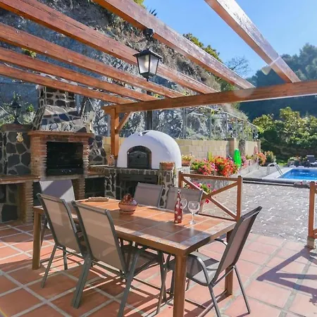 La Cola By Ruralidays Casa vacanze Nerja